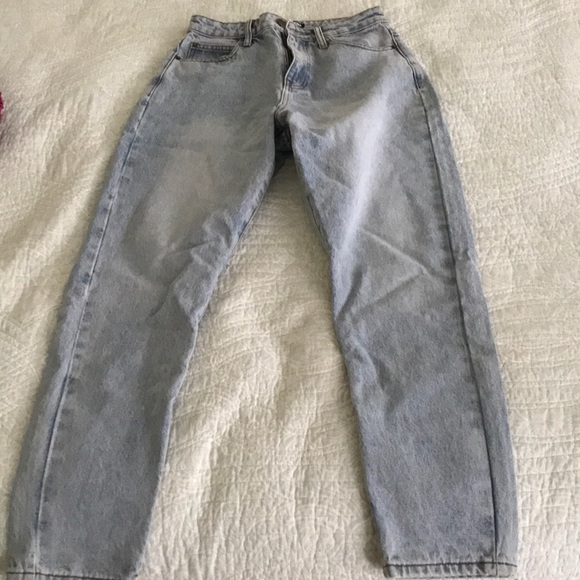 Fashion Nova On Angels Wings Mom Jean - Picture 5 of 8